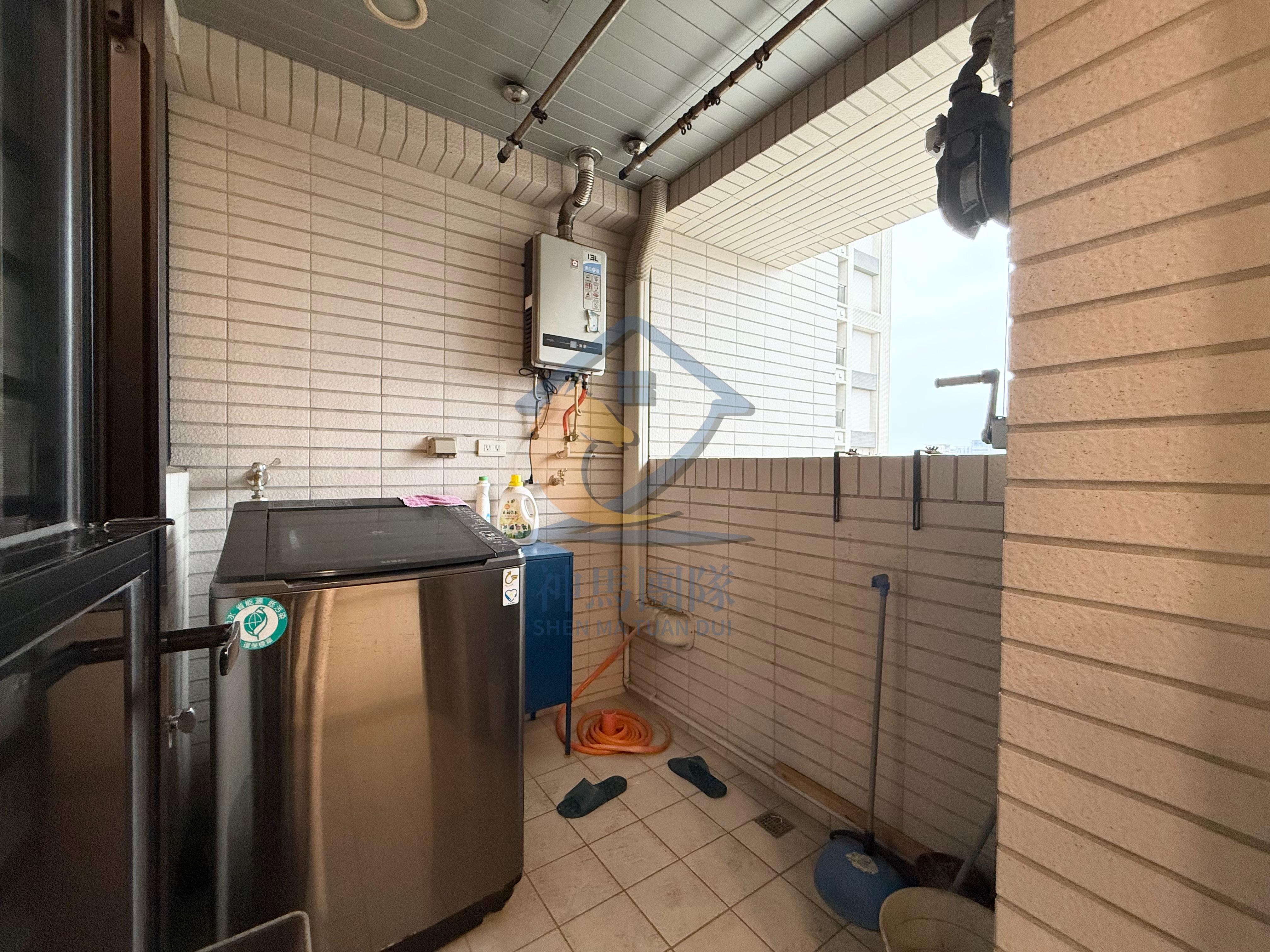 青埔買房買屋 青埔高鐵A18高樓層景觀2房車