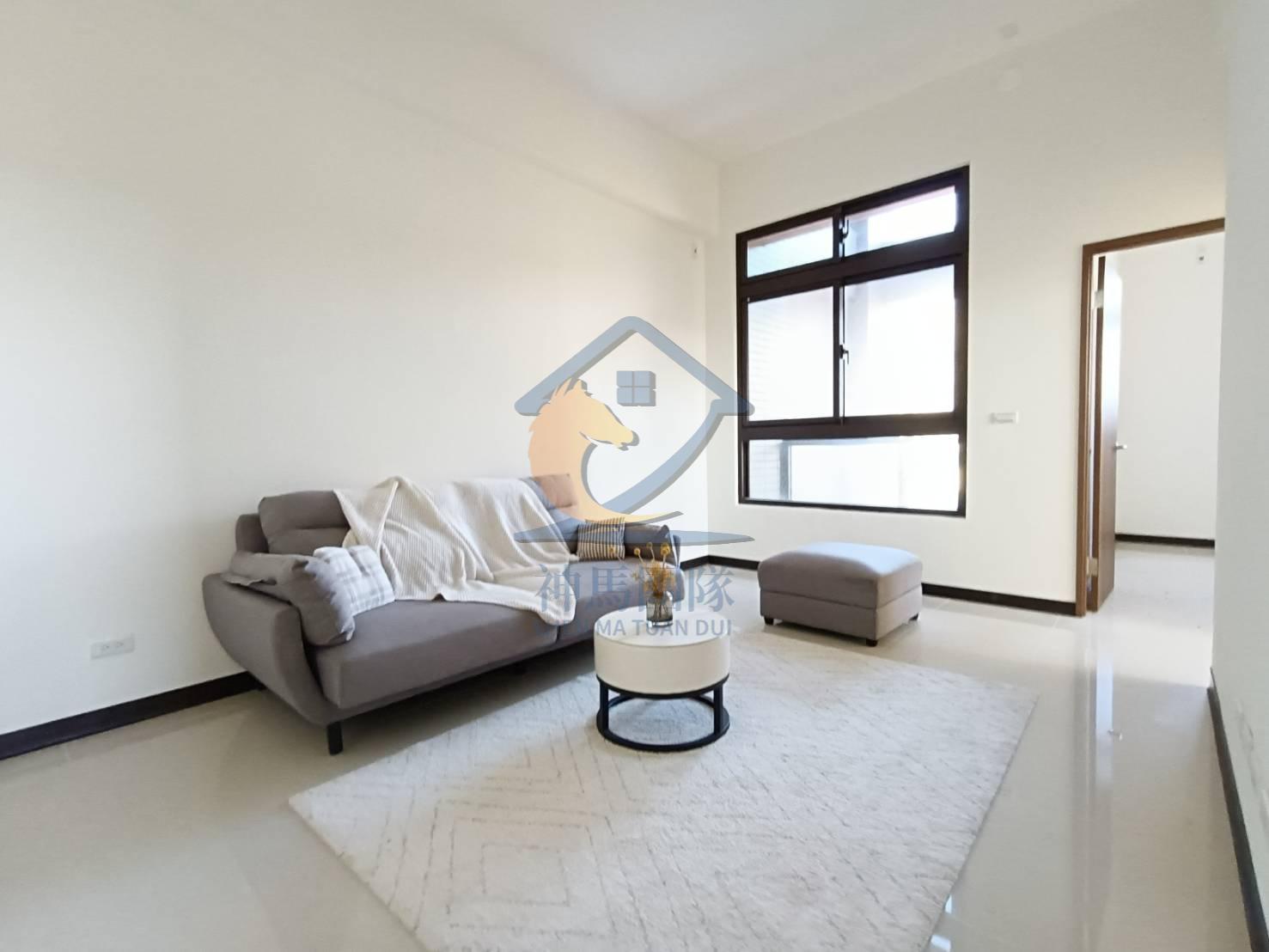 青埔買房買屋 稀有低總價A19三房平面車位