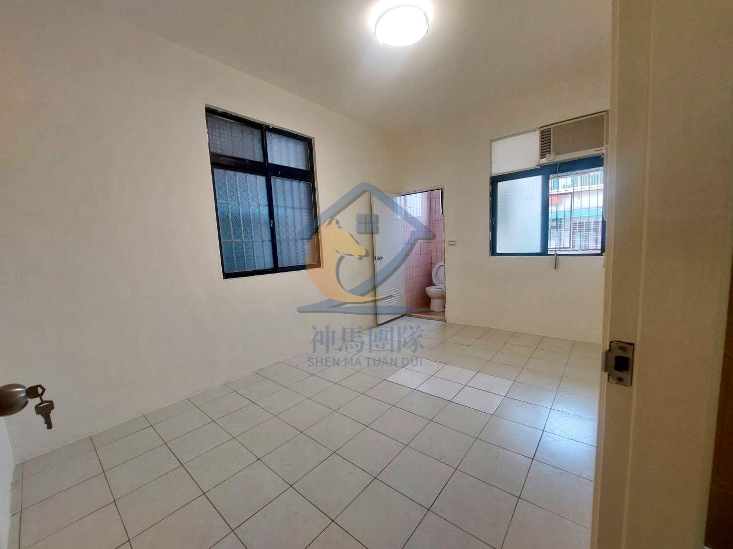 青埔買房買屋 板橋國光國小低總價黃金三樓