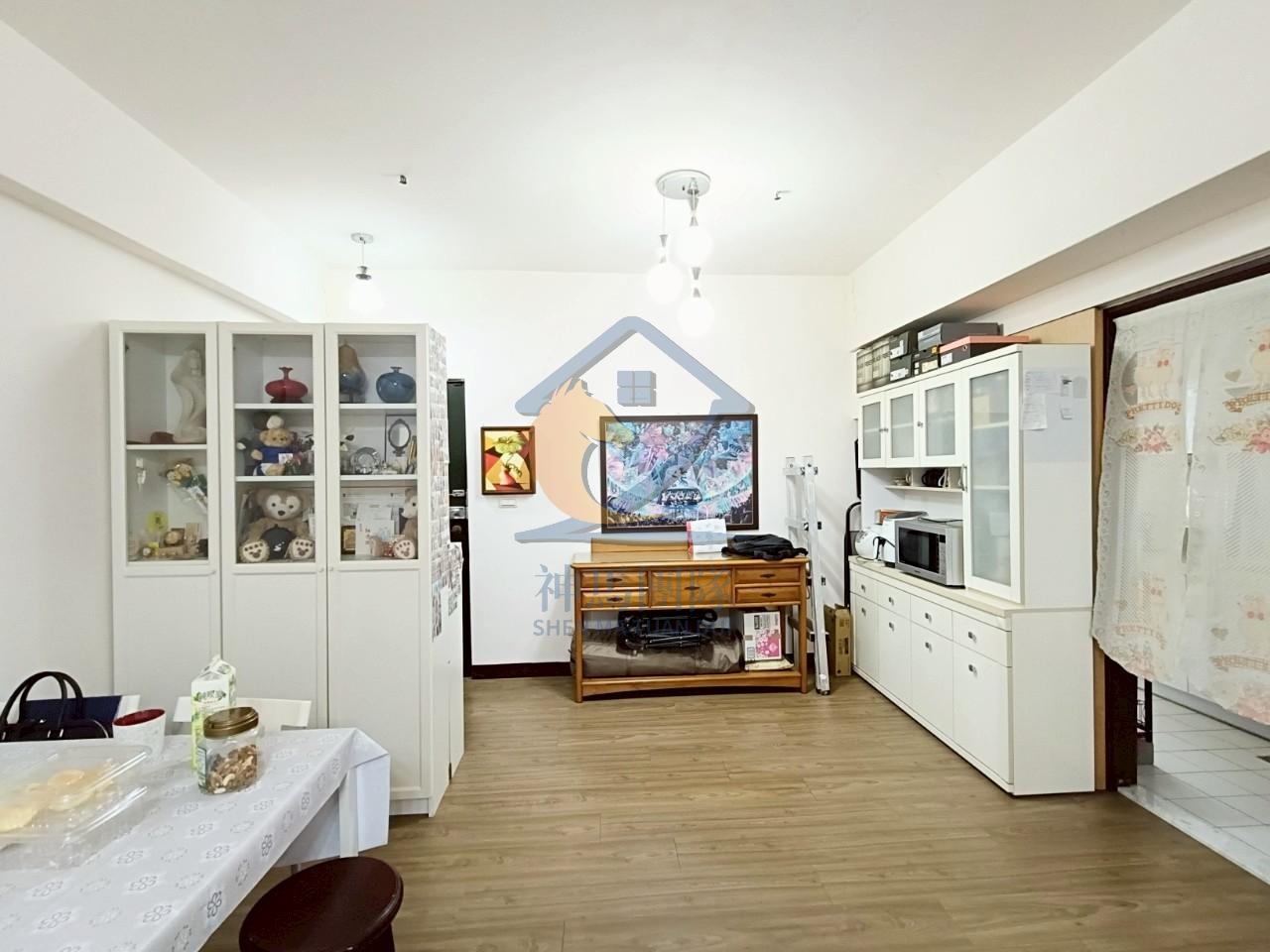 青埔買房買屋 專委-桃園小天母羅丹二期【景觀】大三房平車