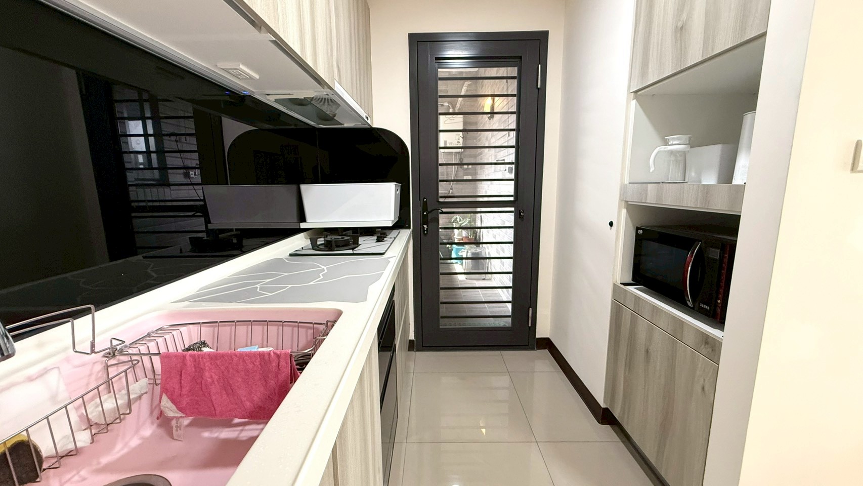 青埔買房買屋 青埔A18櫻花緻頂樓三房車