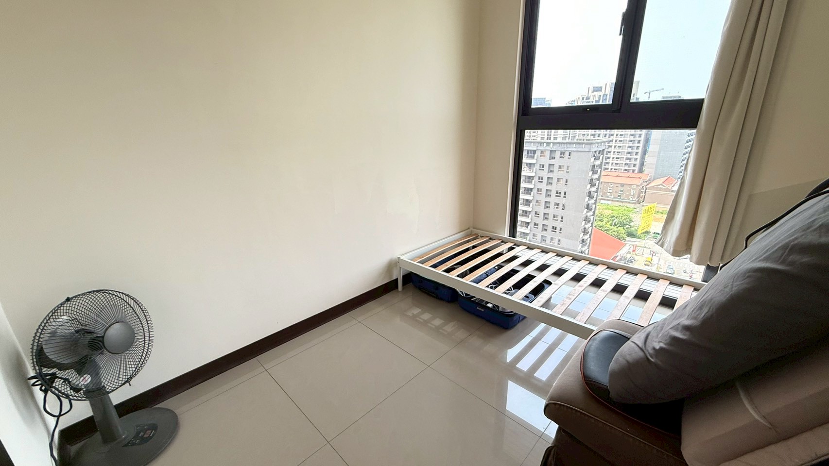 青埔買房買屋 青埔A18櫻花緻頂樓三房車