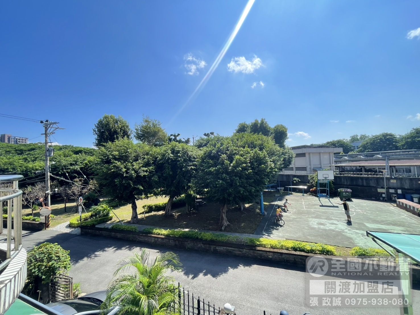 藝大透天花園車庫｜全國不動產_張政誠