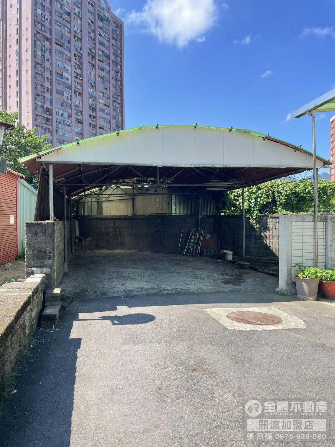 藝大透天花園車庫｜全國不動產_張政誠
