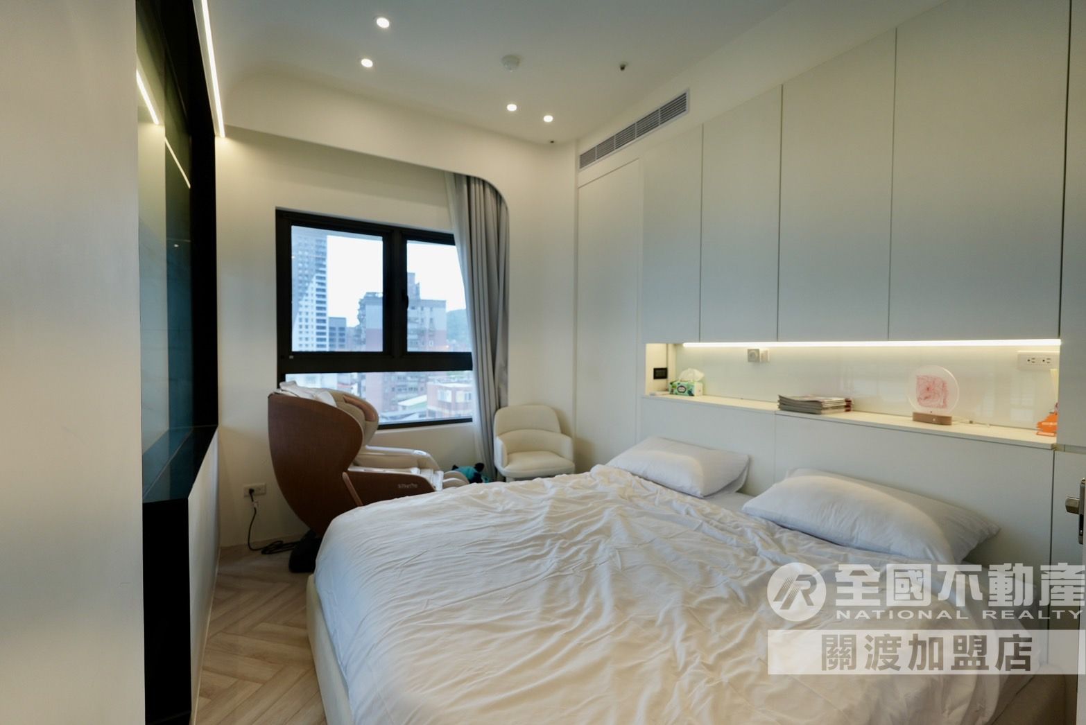 Sky River精裝河景宅｜全國不動產_張政誠