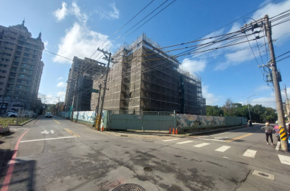 平鎮南勢國小~公園旁6房雙車位別墅