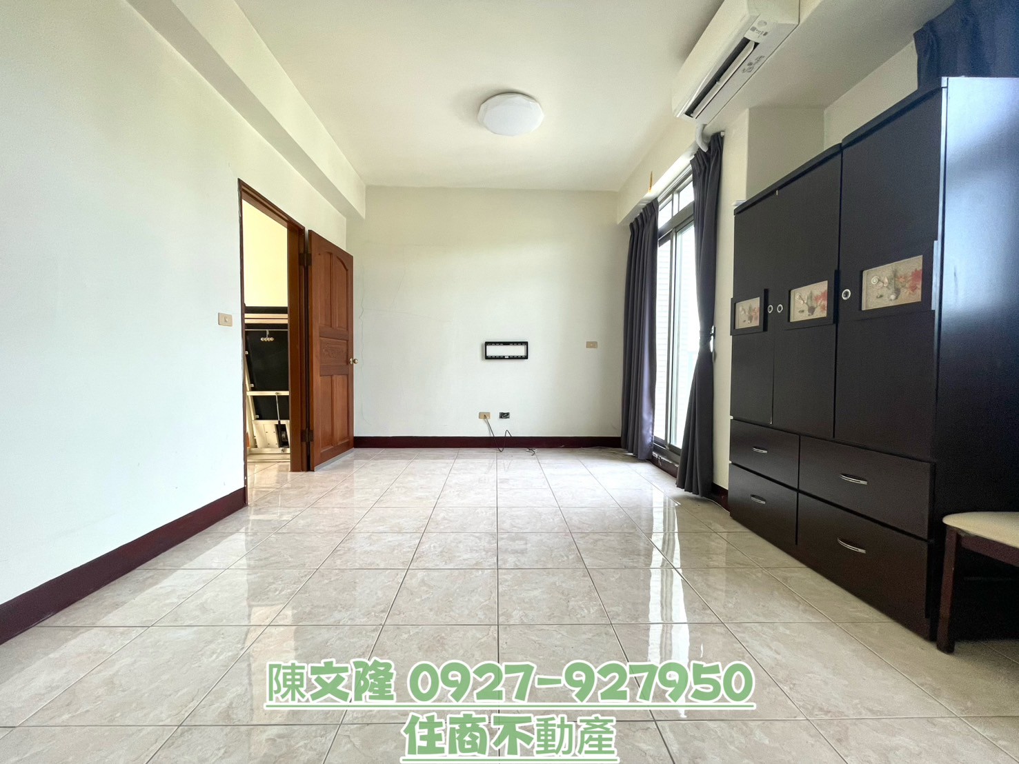 彰市東區新故鄉社區透天別墅