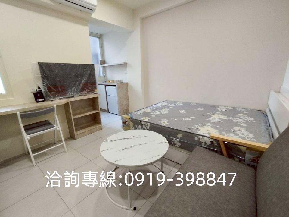 🎀西區-樂群街5套房 獨洗獨曬 全新設備 家具家電齊全