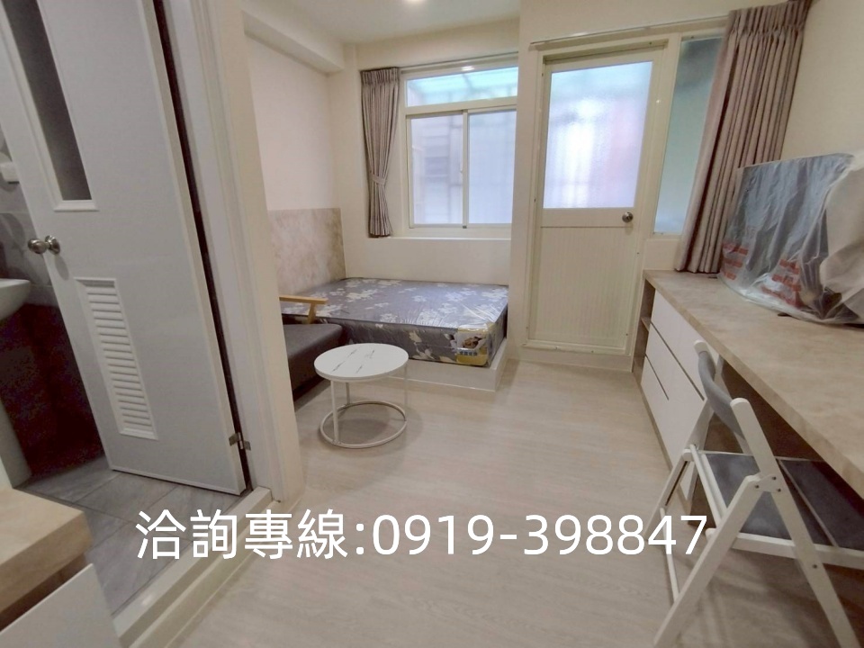 🎀西區-樂群街5套房 獨洗獨曬 全新設備 家具家電齊全