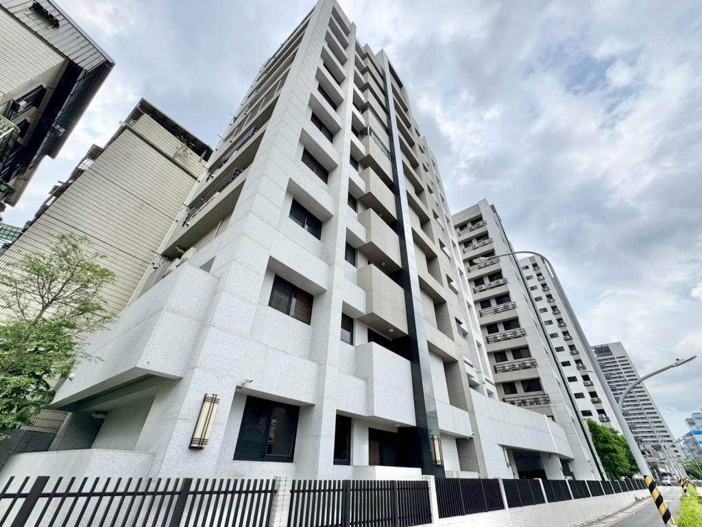 🏠 利舟荷悅｜2年新屋・萬大線未來宅-群義邱德鑫0919903935