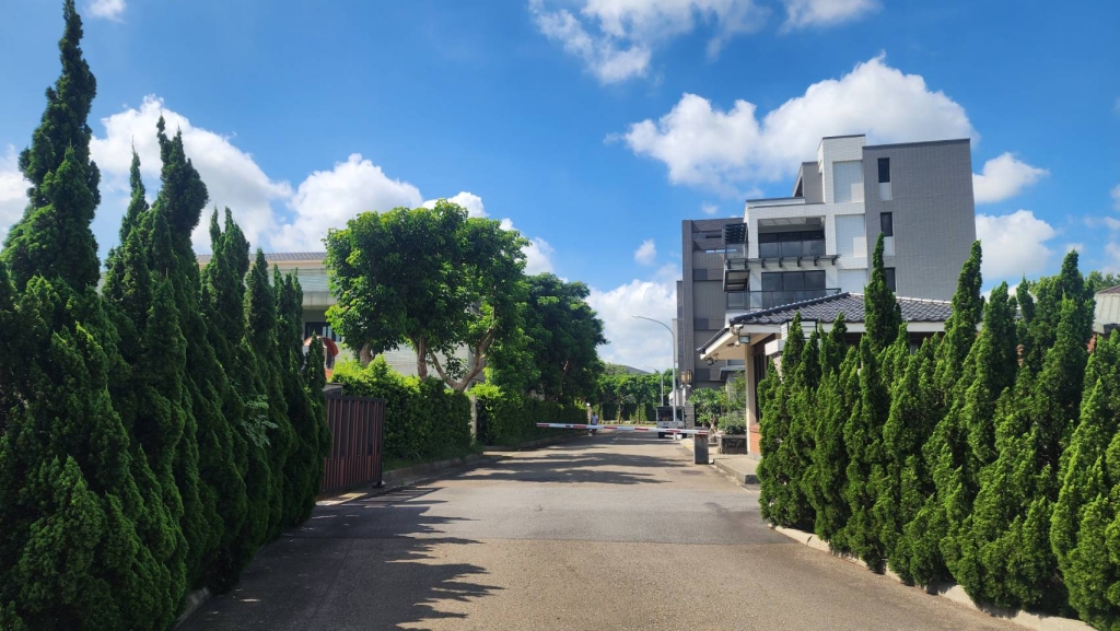 綠境莊園｜靜藏人生-群義邱德鑫0919903935