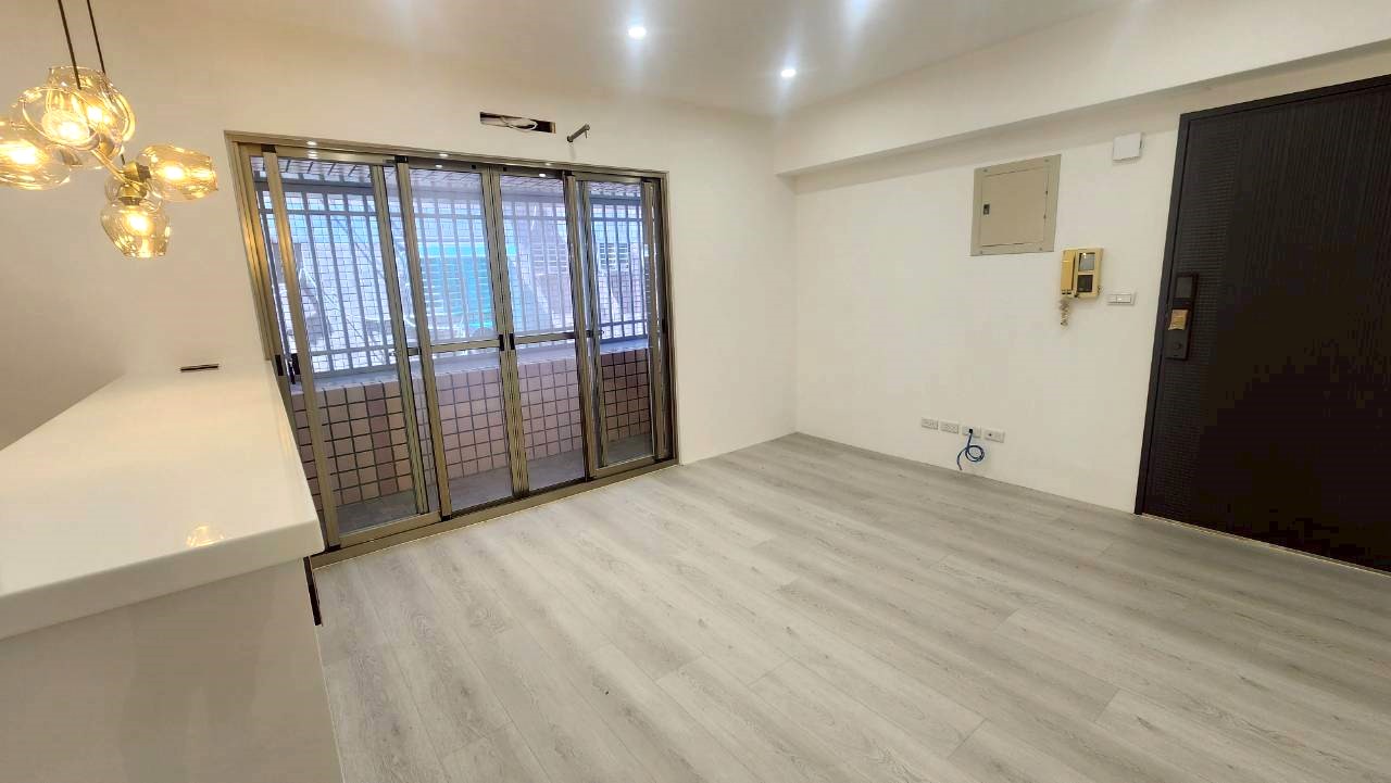 🏡 土城明德路優質2房｜全新整理 立即入住-群義邱德鑫0919903935
