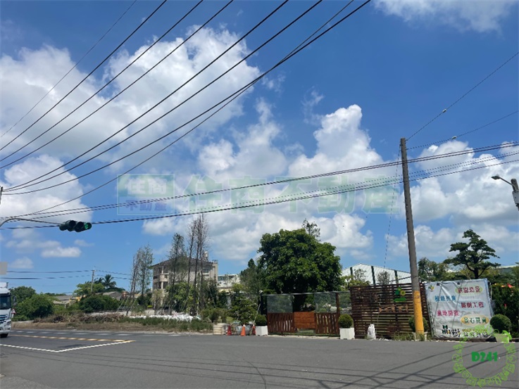 ✅ 新市高第稀有三房平車{預售屋}