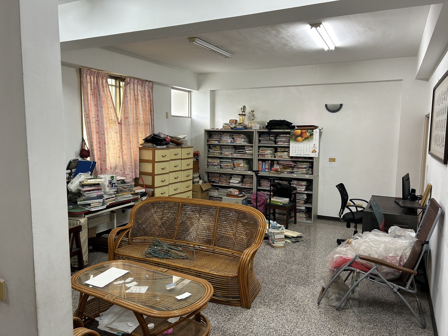 歸仁市中心大面寬燙金店住