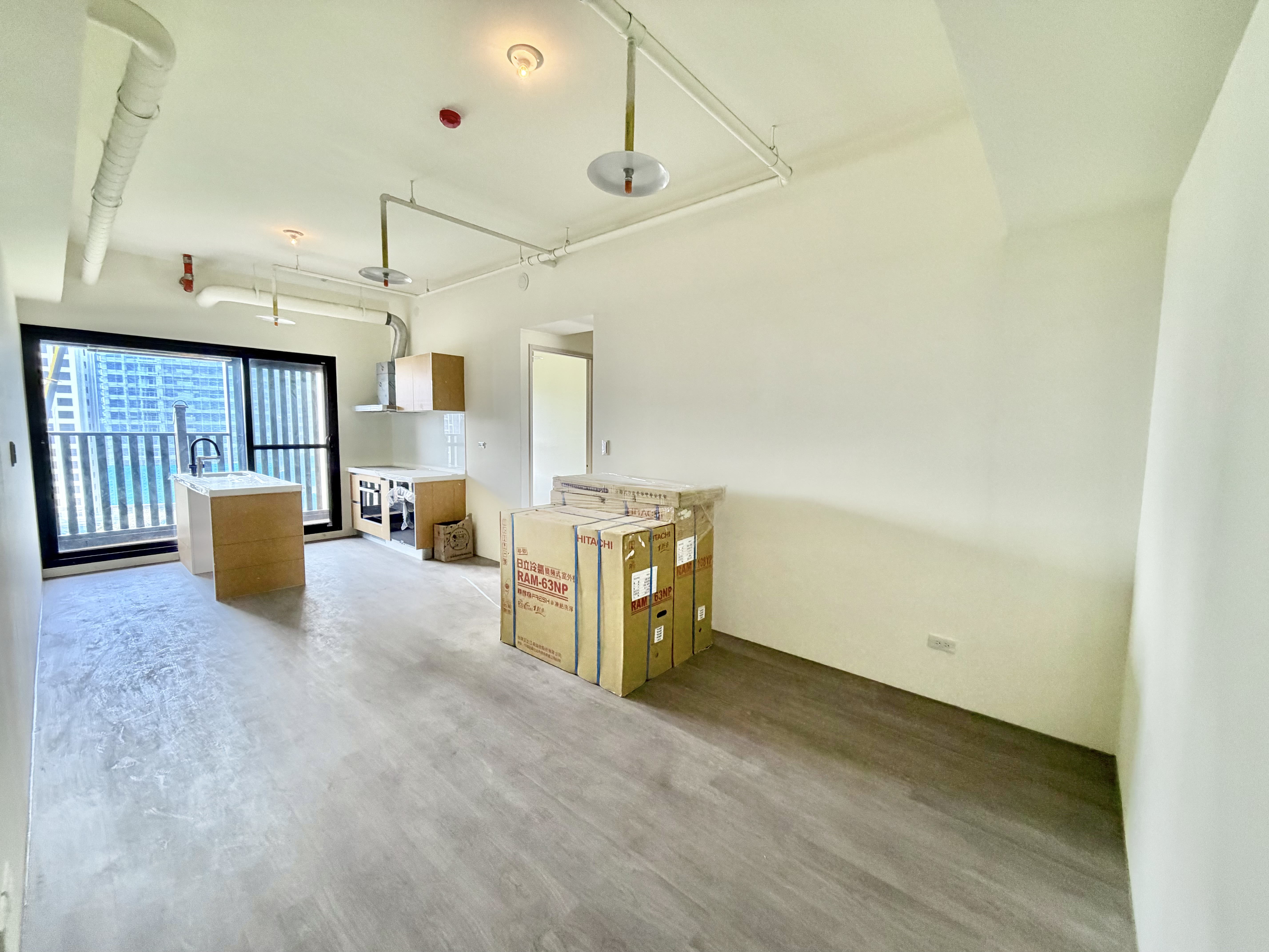 青埔A18『美術水公園』河岸景觀高樓3房+車位