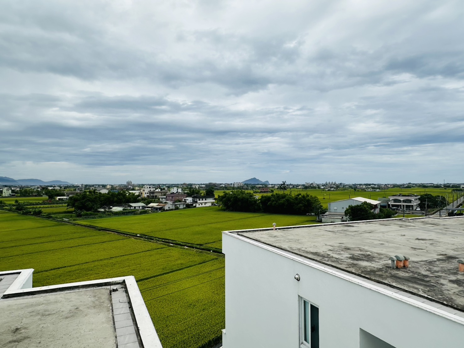 礁溪近國道田園美套房