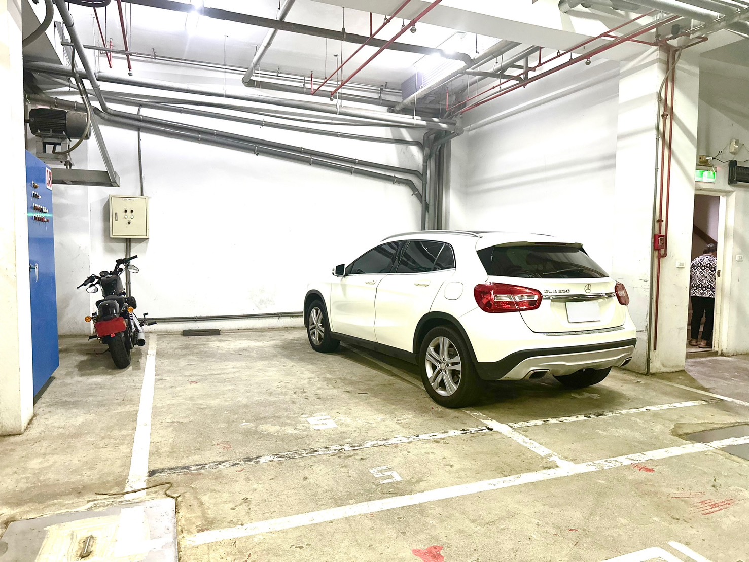 一層一戶天母大戶+雙車位