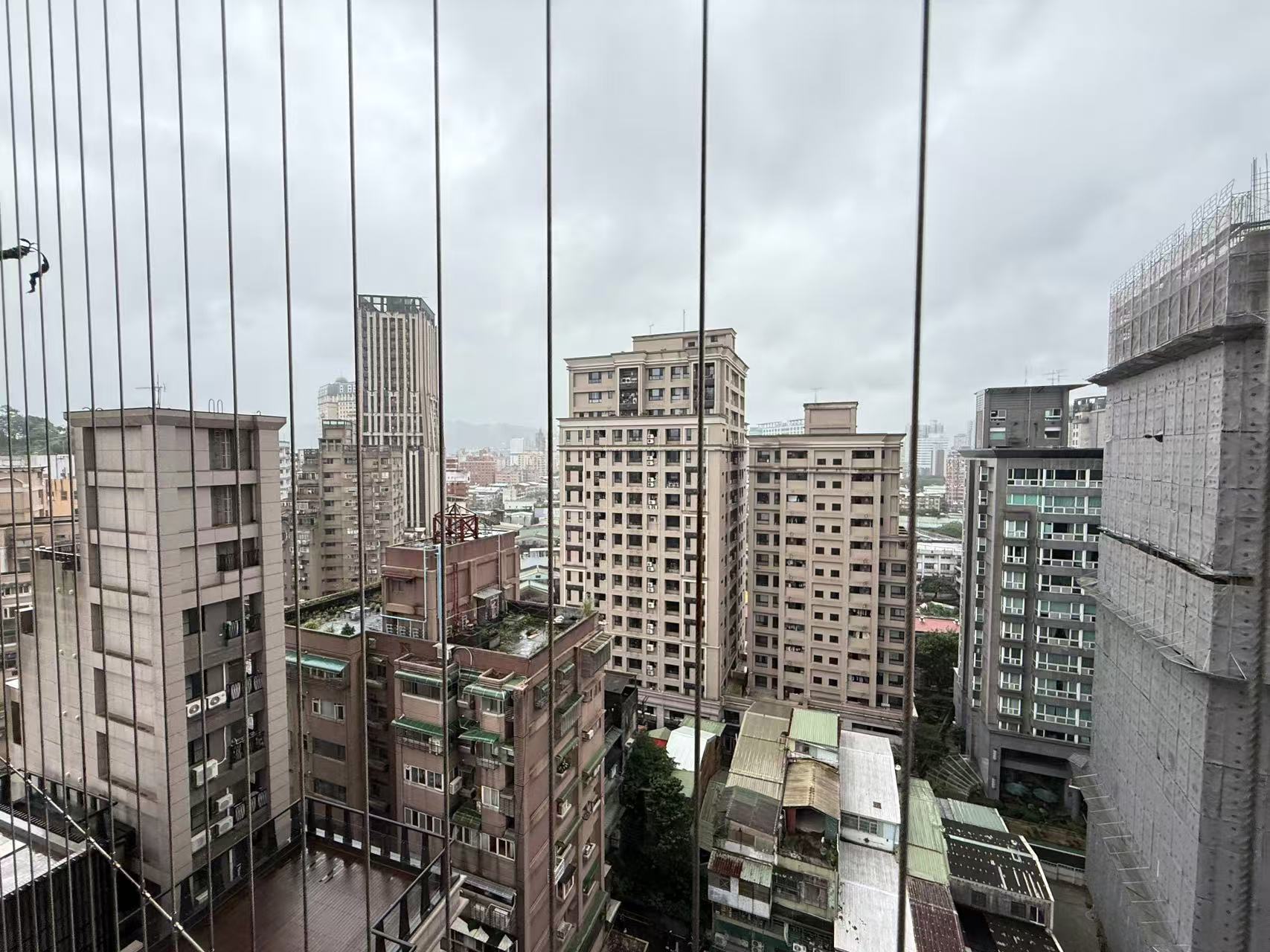 😍稀有釋出岳泰峰範景觀大戶+雙車位