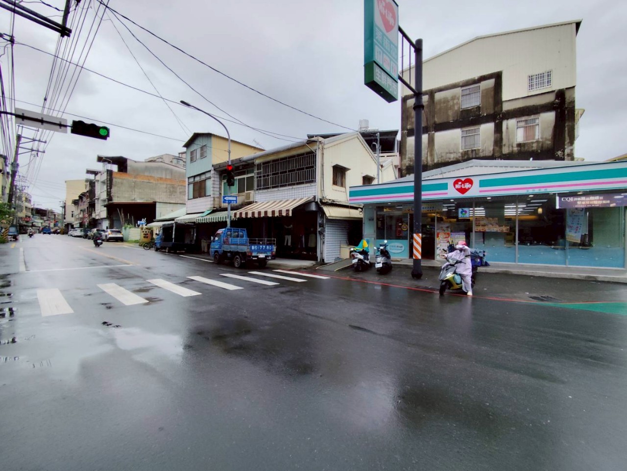 台中東勢東崎路最便宜6房透天投資自住兩相宜