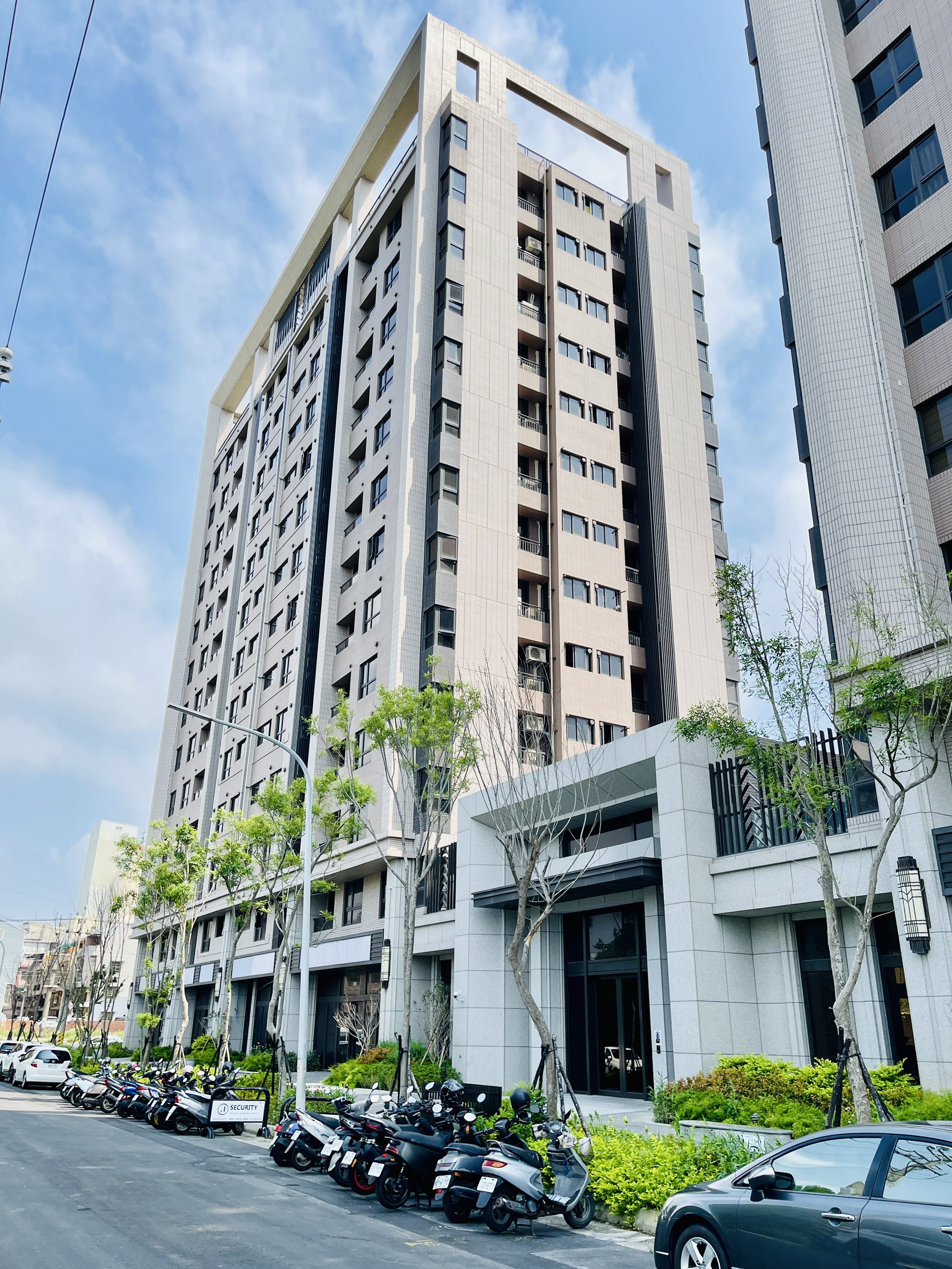 台中沙鹿《和築T1》全新未住超值三房平車
