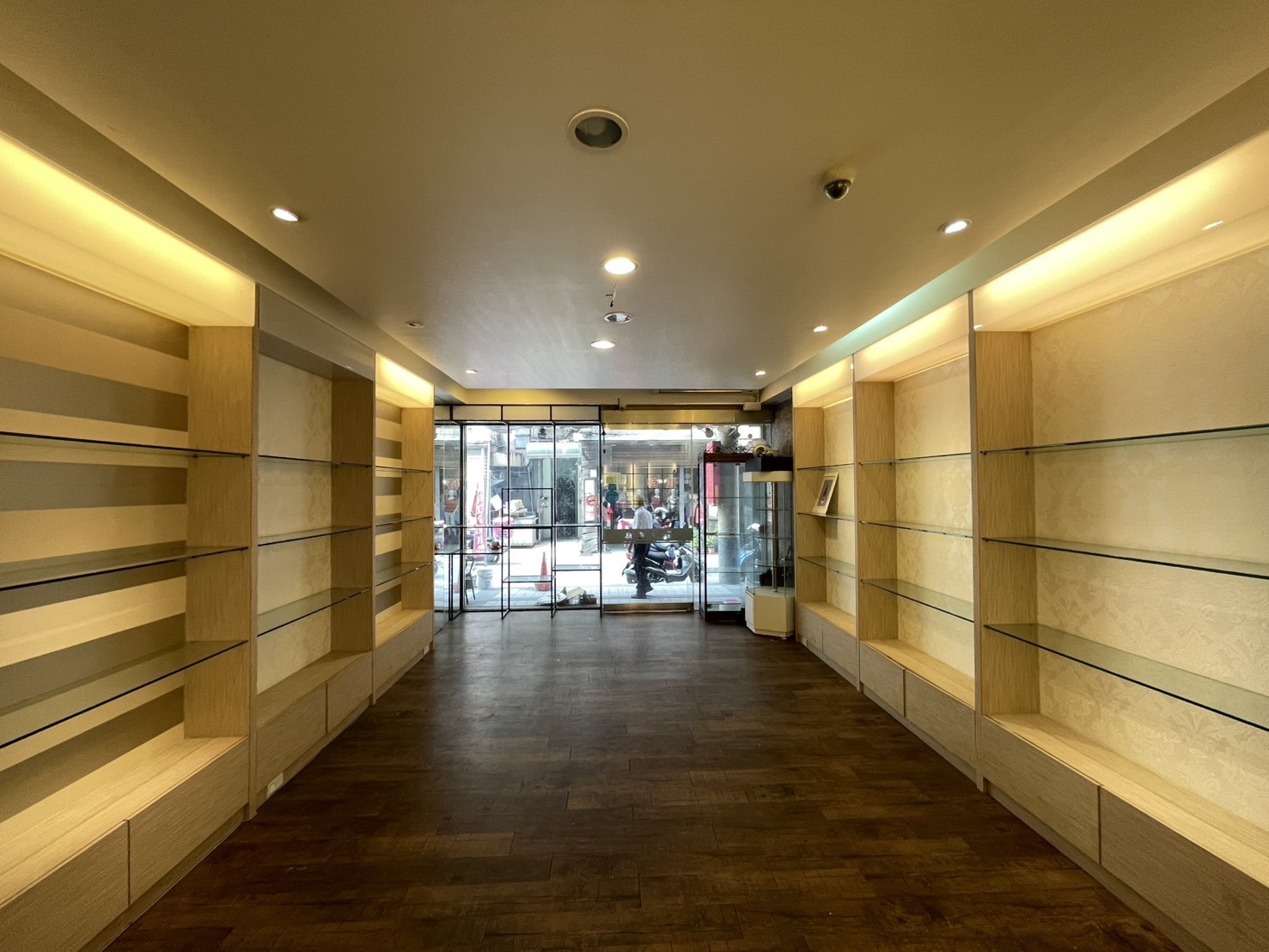 永慶許書豪★羅東夜市旁雙店面店住合一