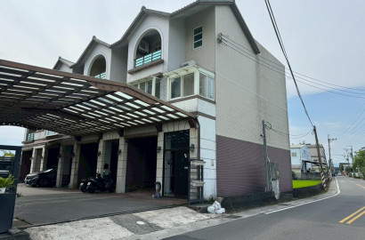 永慶許書豪★羅東轉運站旁邊間3套房別墅