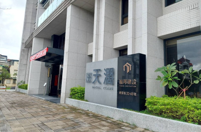 永慶許書豪★羅東天闊機能平面車位2房華廈