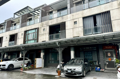 永慶許書豪★近國五雙車位大坪數孝親房別墅
