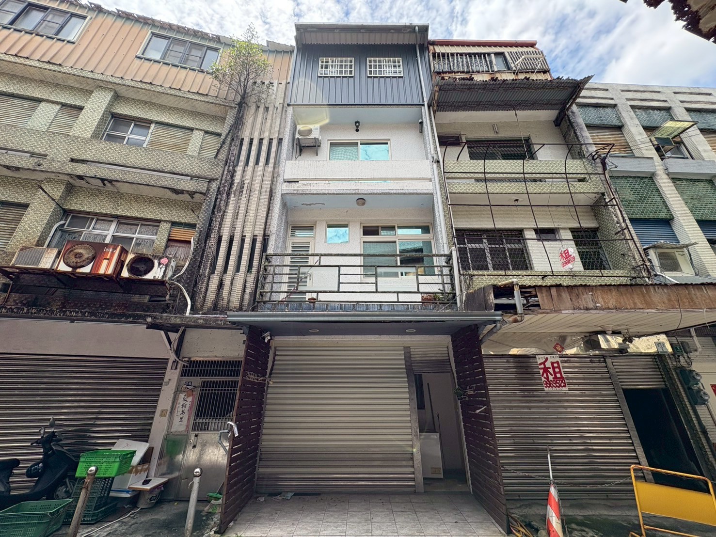 永慶許書豪★羅東夜市旁商業區精品店住