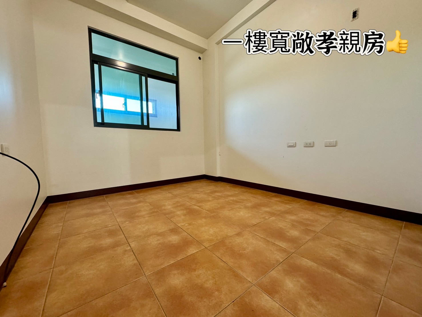 永慶許書豪★近國五雙車位大坪數孝親房別墅
