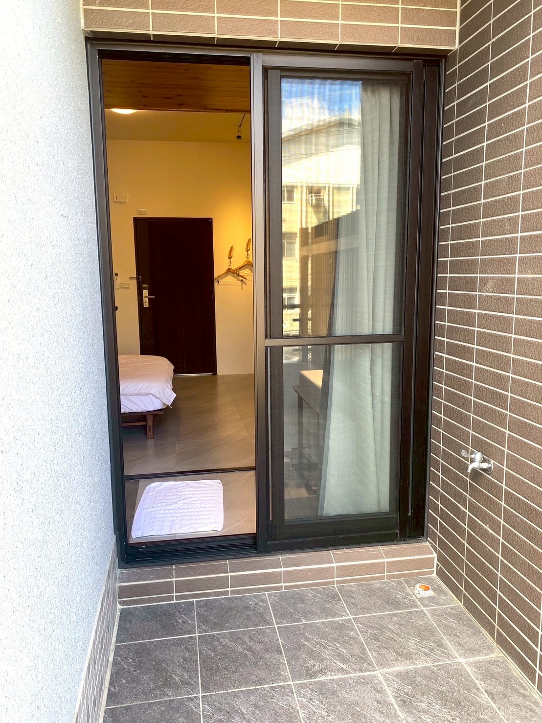 永慶許書豪★員山最好溫泉雙套房即可入住華廈