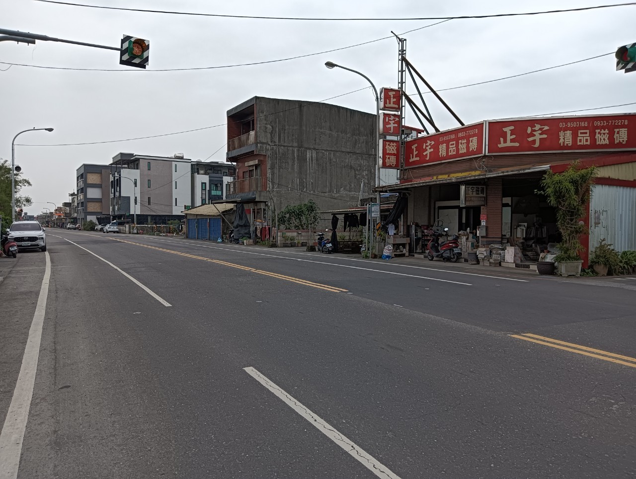 永慶許書豪★五結利成路大路邊三角窗店住