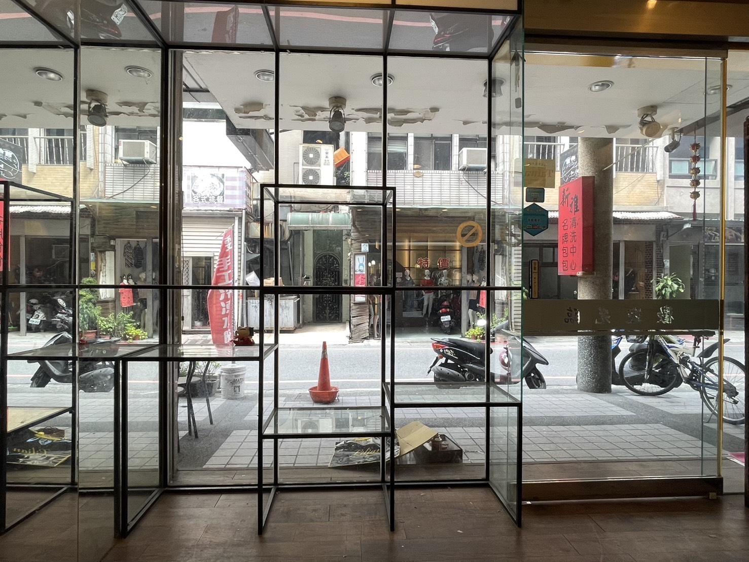永慶許書豪★羅東夜市旁雙店面店住合一