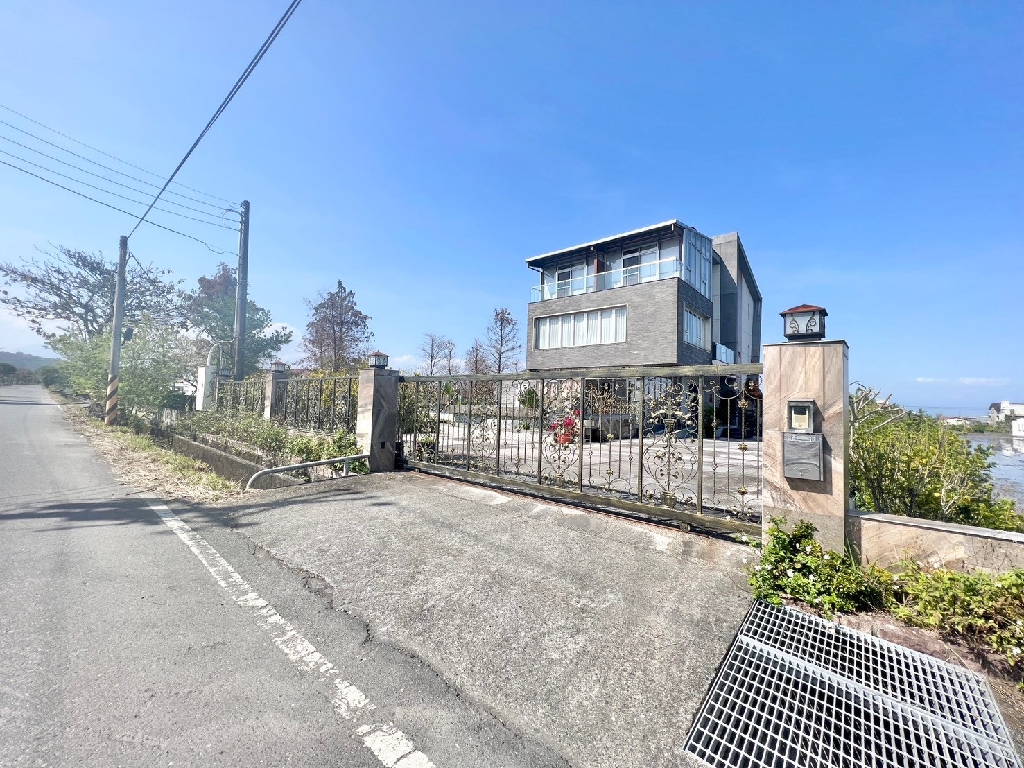 永慶許書豪★冬山梅花湖風景區電梯農舍