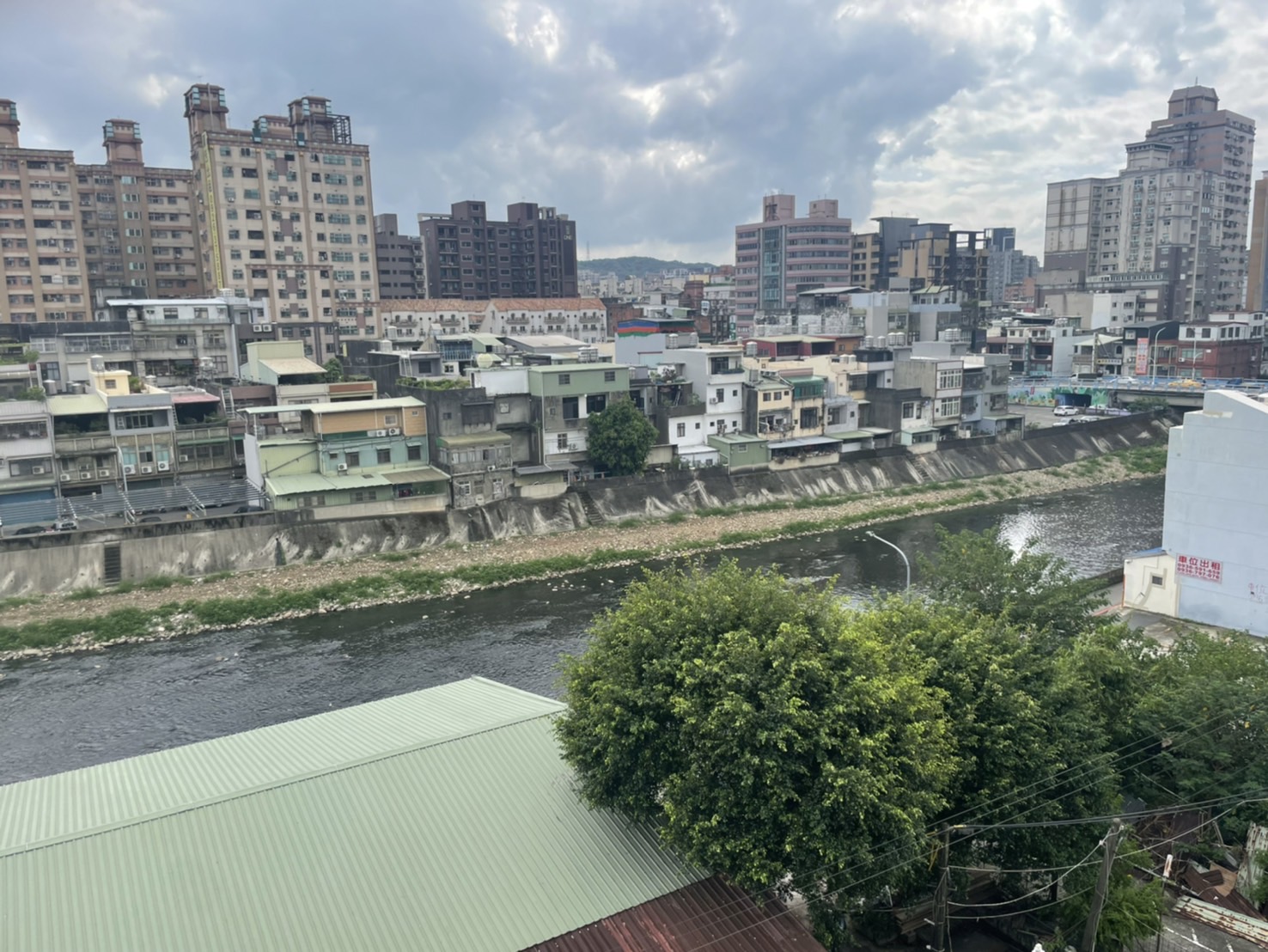 藝文~經國翫邊間河景四房雙車