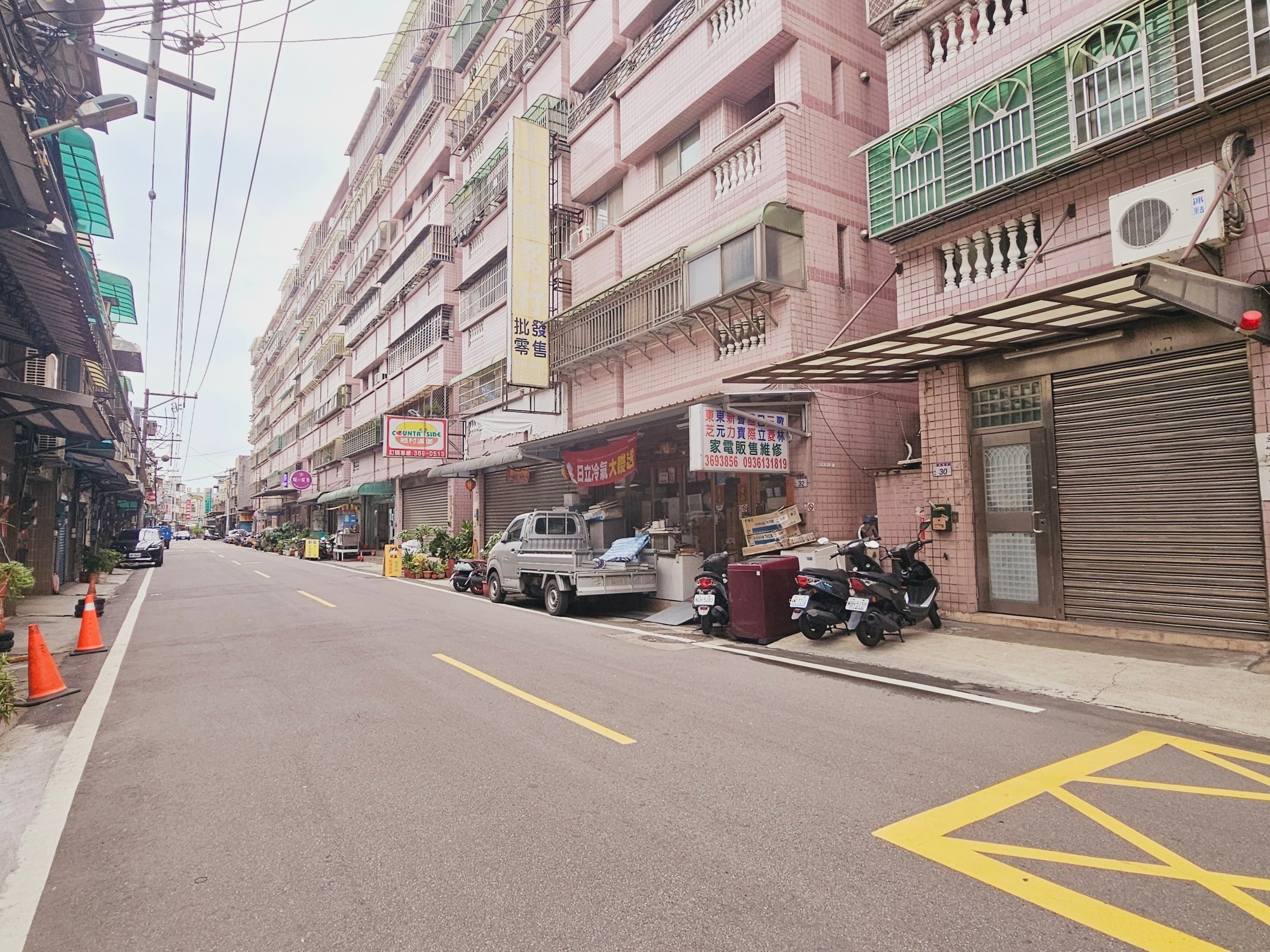 近永豐高中漂亮三房車