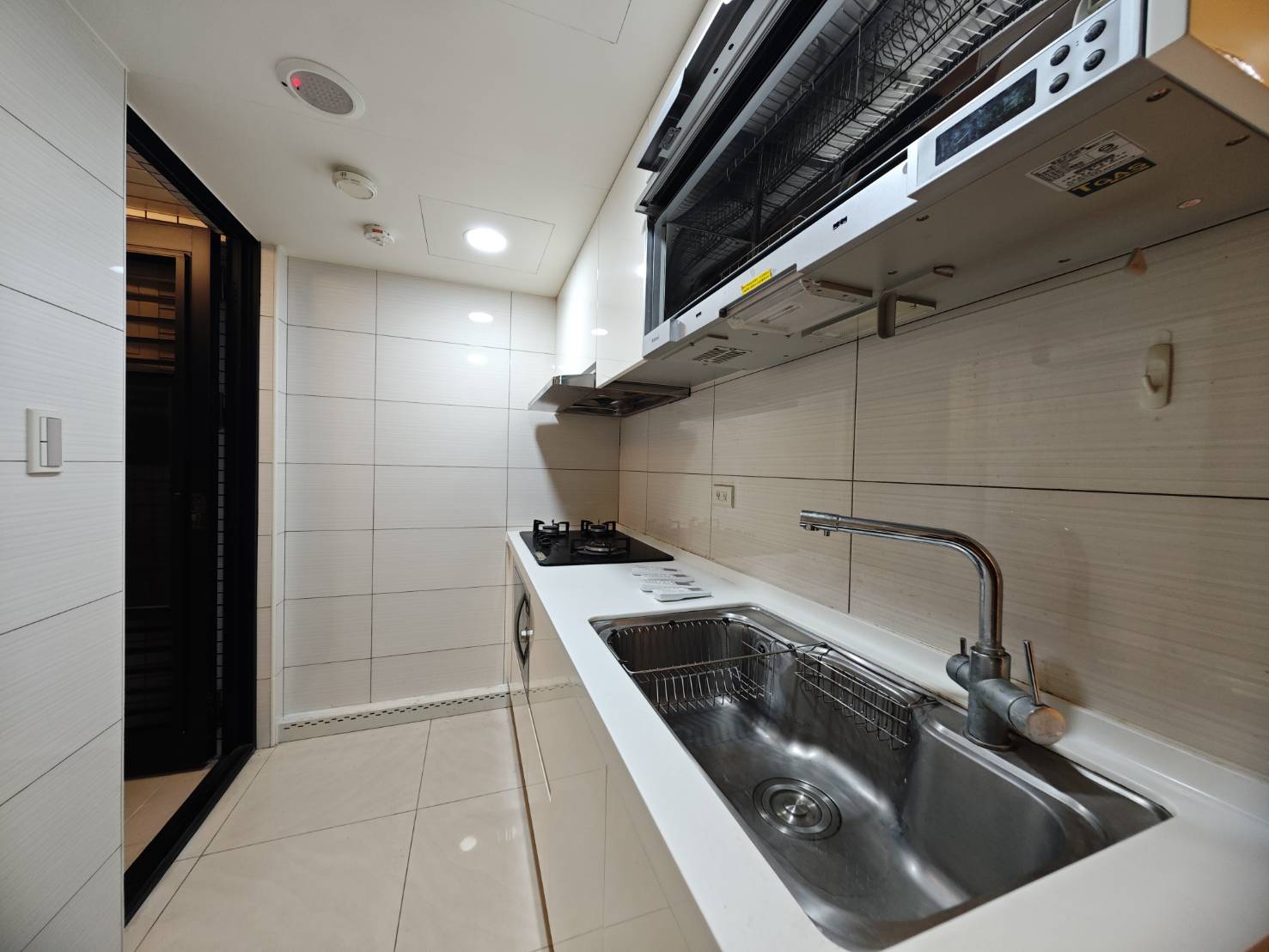 178 西門站 / 全坤威峰高樓邊間.採光3房