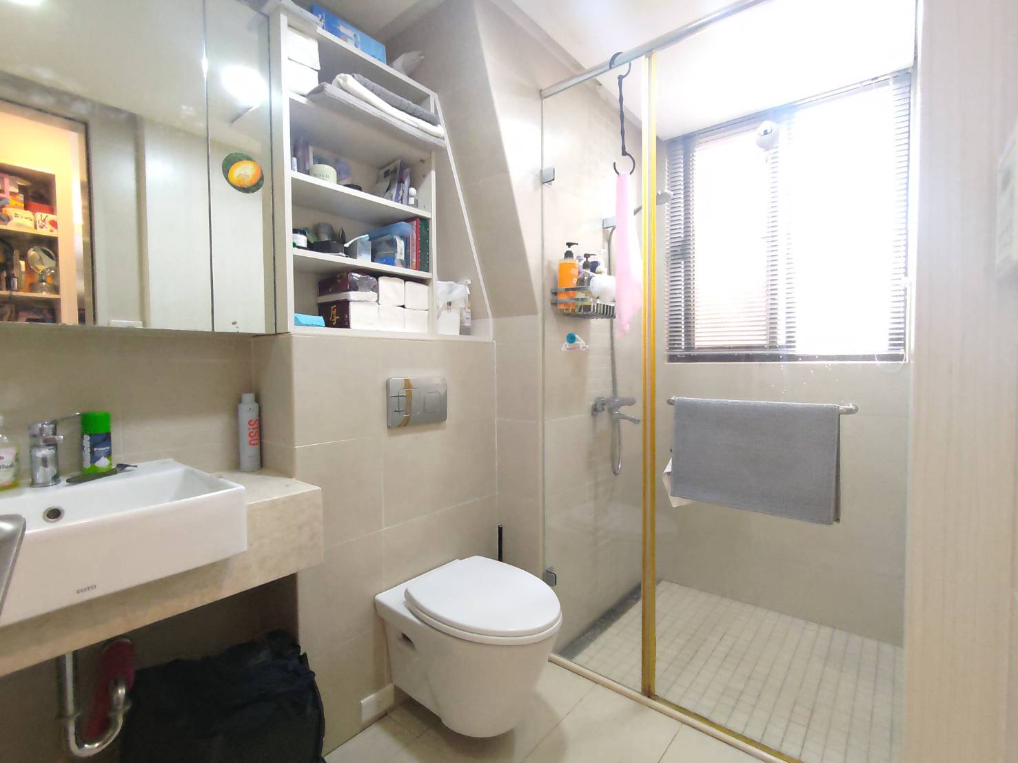 G18 昆明街大露臺三房+車位.12年屋