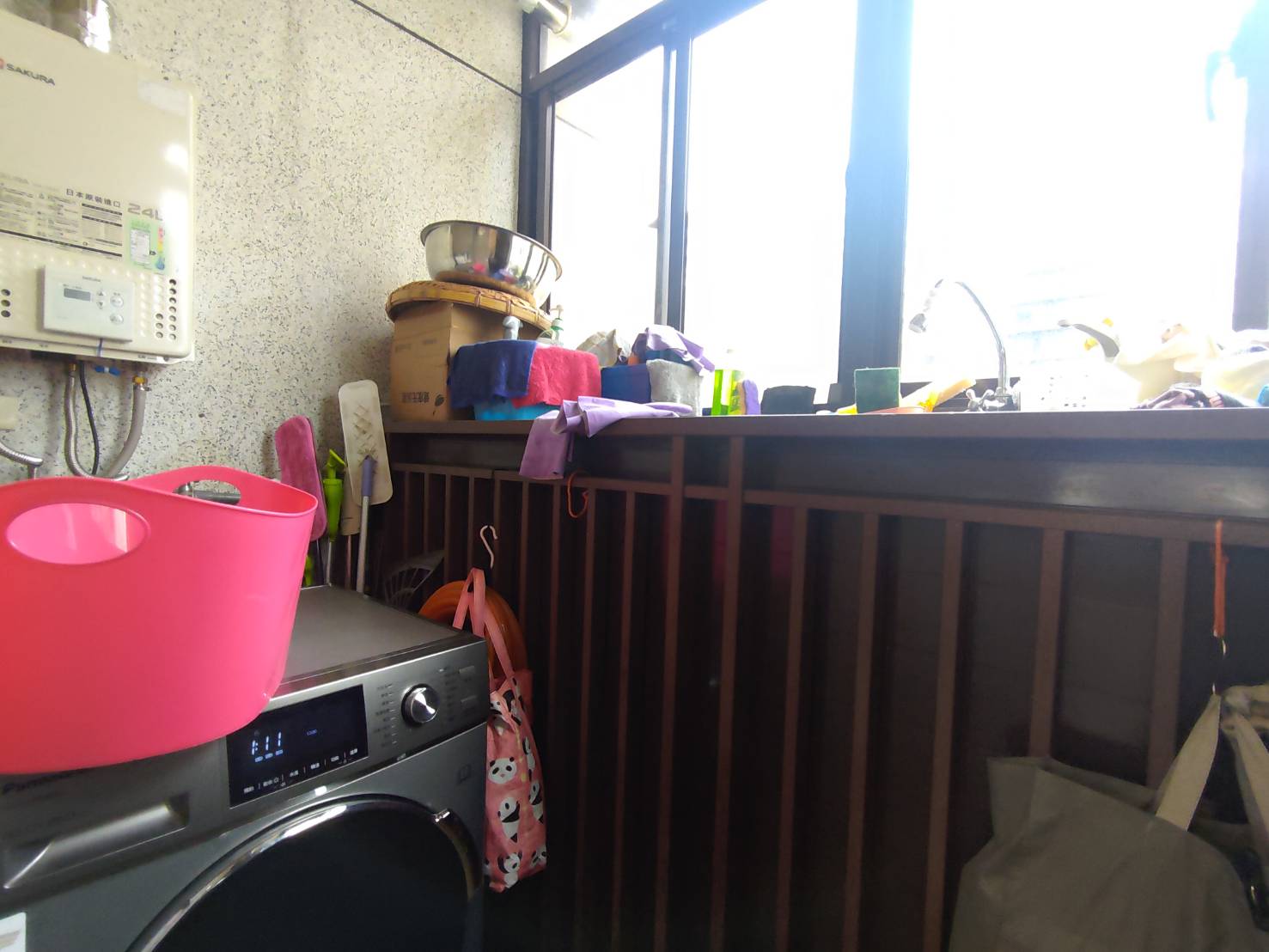 G18 昆明街大露臺三房+車位.12年屋