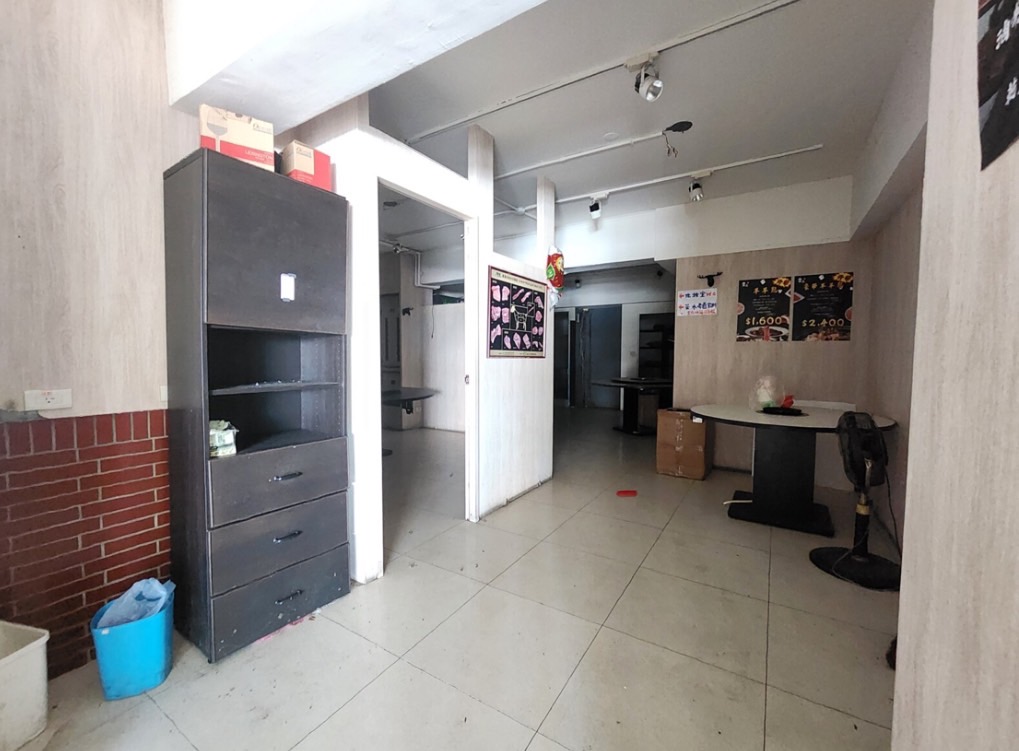 (76)榮星/建國 三角窗金店面