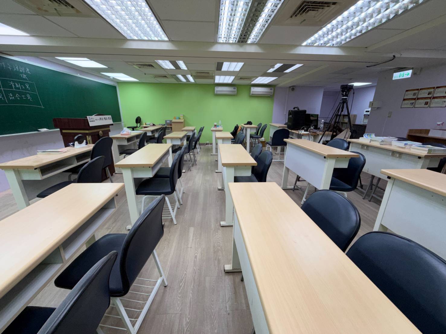 139專約 台北車站前商業大樓~補習街.新光三越商圈