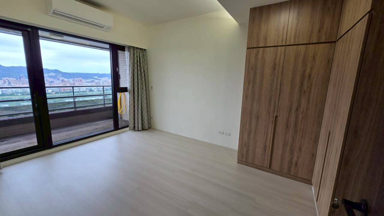 ✨ 皇翔PARK — 土城核心豪宅首選 ✨捷運海山站 鋼骨耐震 千坪綠意 公設齊全 首購 換屋族群都適合