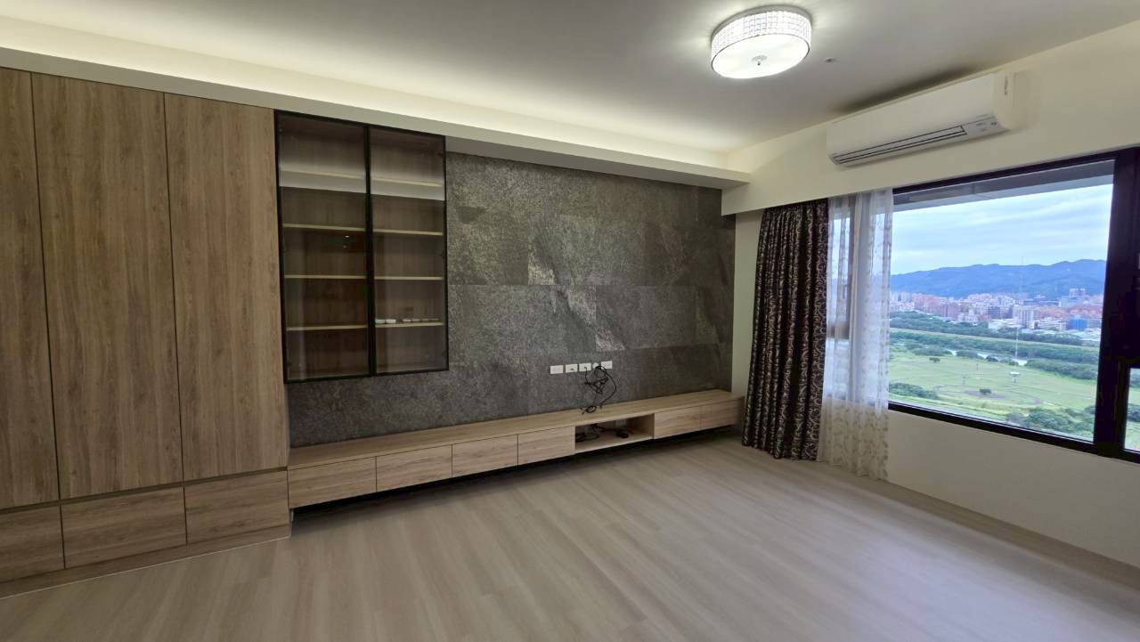 ✨ 皇翔PARK — 土城核心豪宅首選 ✨捷運海山站 鋼骨耐震 千坪綠意 公設齊全 首購 換屋族群都適合