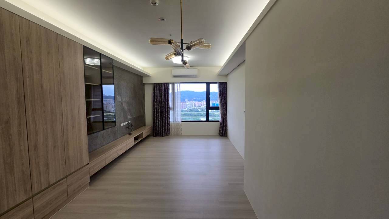 ✨ 皇翔PARK — 土城核心豪宅首選 ✨捷運海山站 鋼骨耐震 千坪綠意 公設齊全 首購 換屋族群都適合