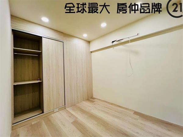 ✌板橋車站✌走10分鐘 全新裝潢邊間2樓  3房2衛