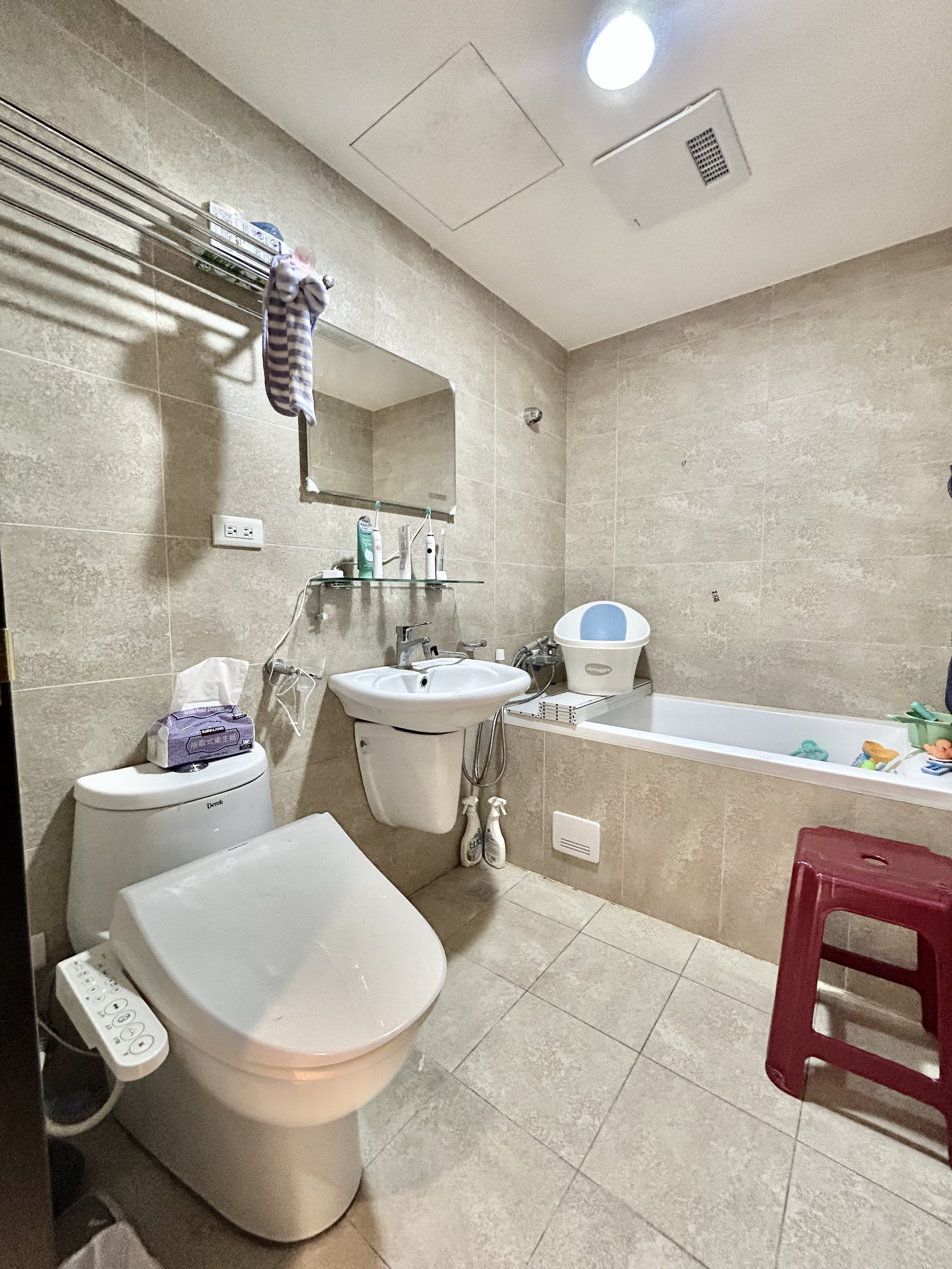 屋主超想賣~桃園近青埔A19〈花田囍市〉行車到青埔約3~5分鐘三房車