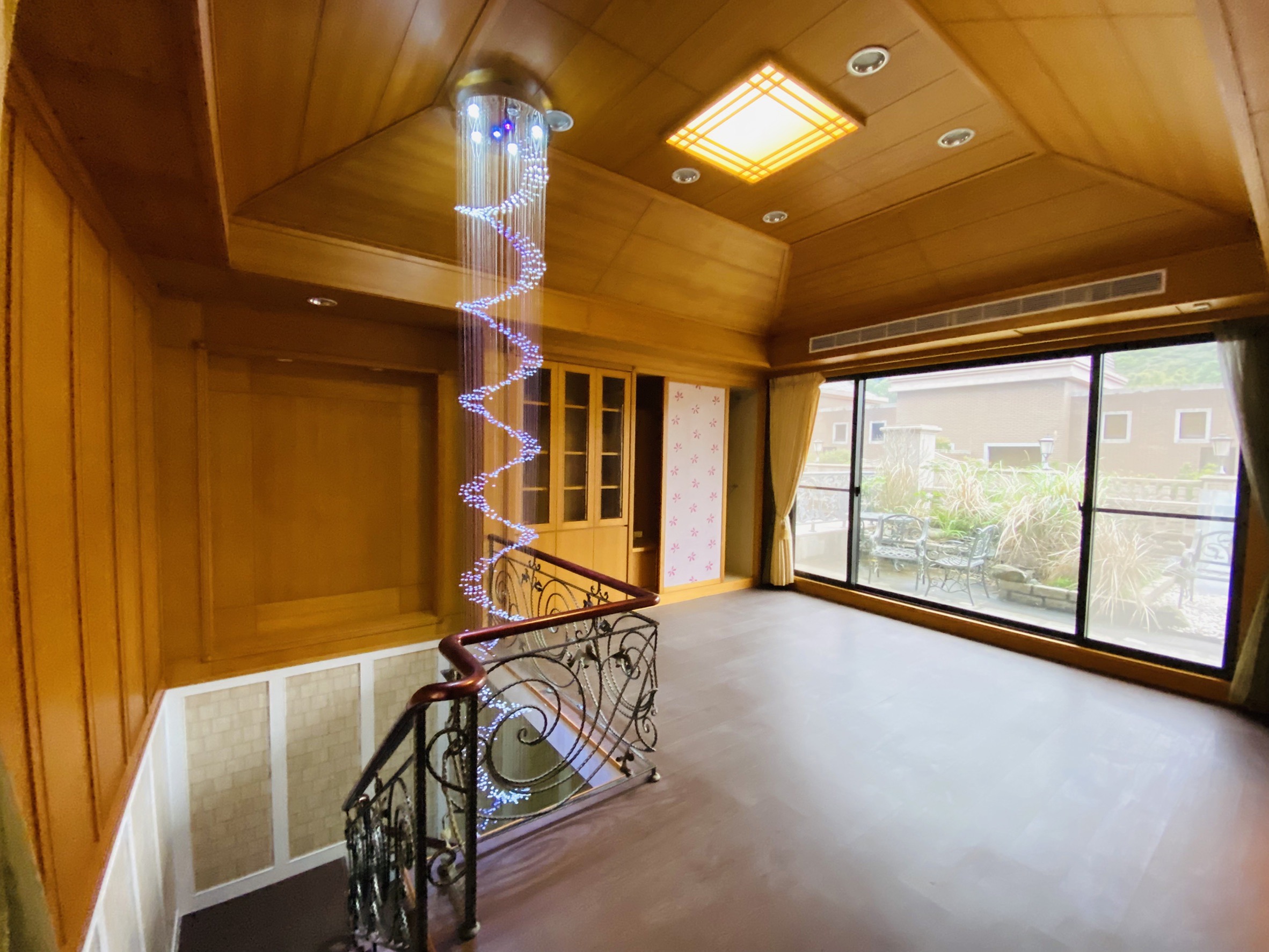 老闆們看過來!豪氣別墅⭐⭐⭐(桃園)中悦至寶電梯別墅