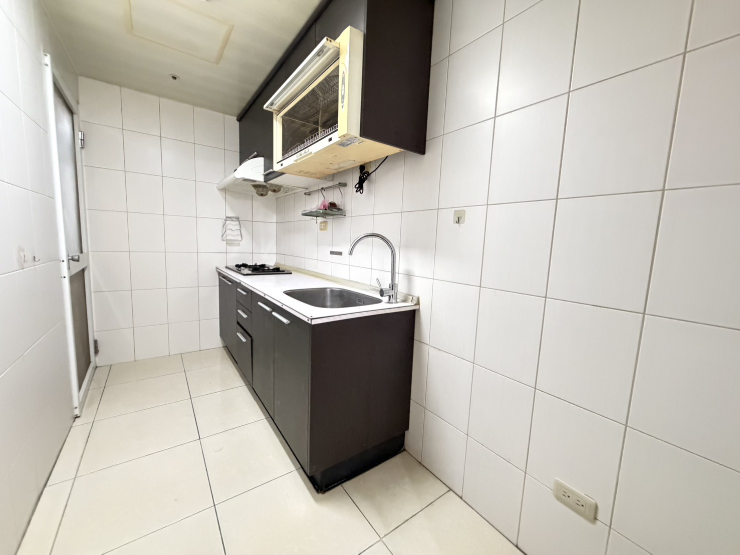 誠意出售價格調整!!⭐⭐⭐獨家平鎮-東方之星三房車位