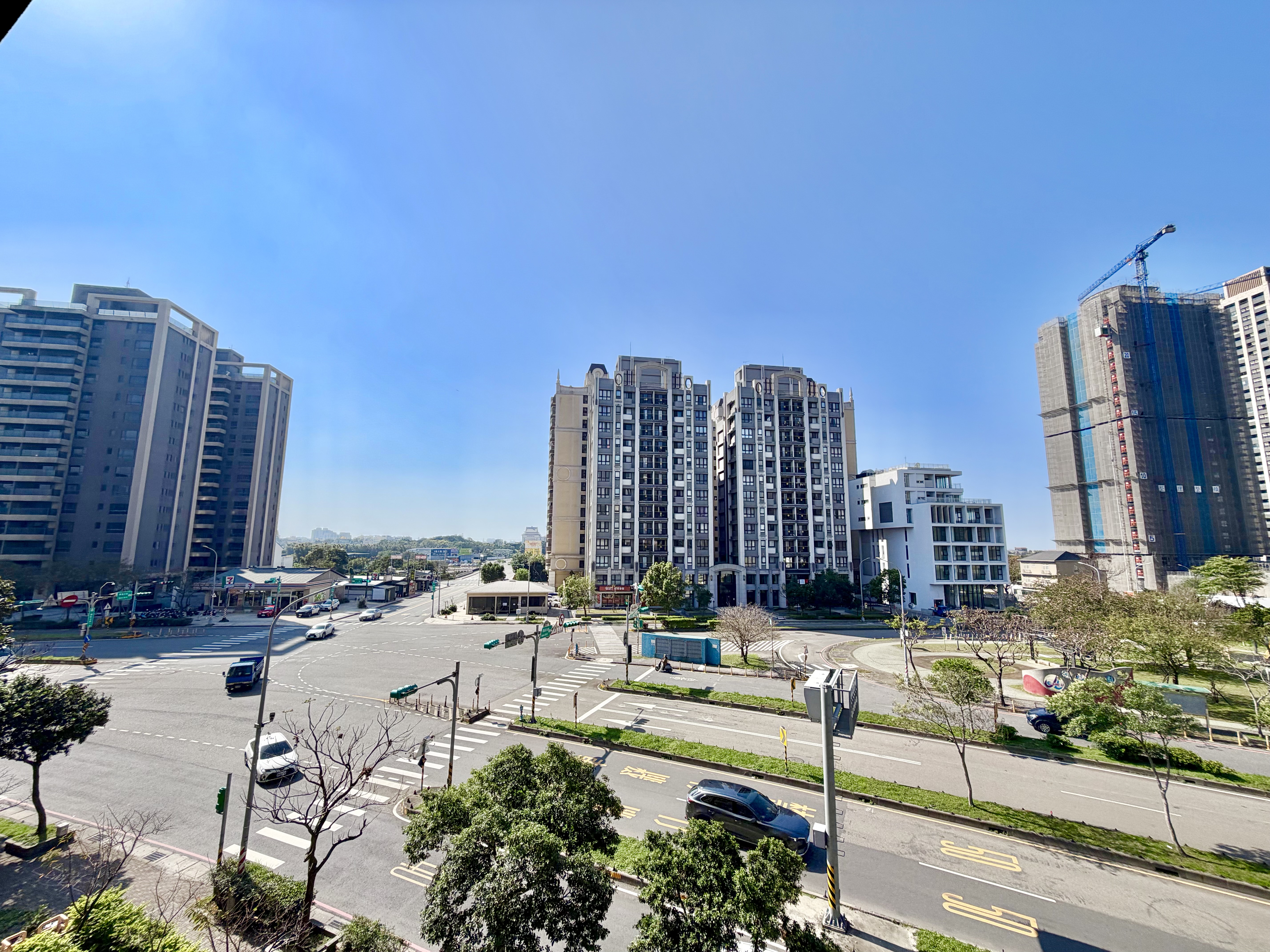 ⭐⭐⭐捷運A19站『東京線上』精美超大三房+車位