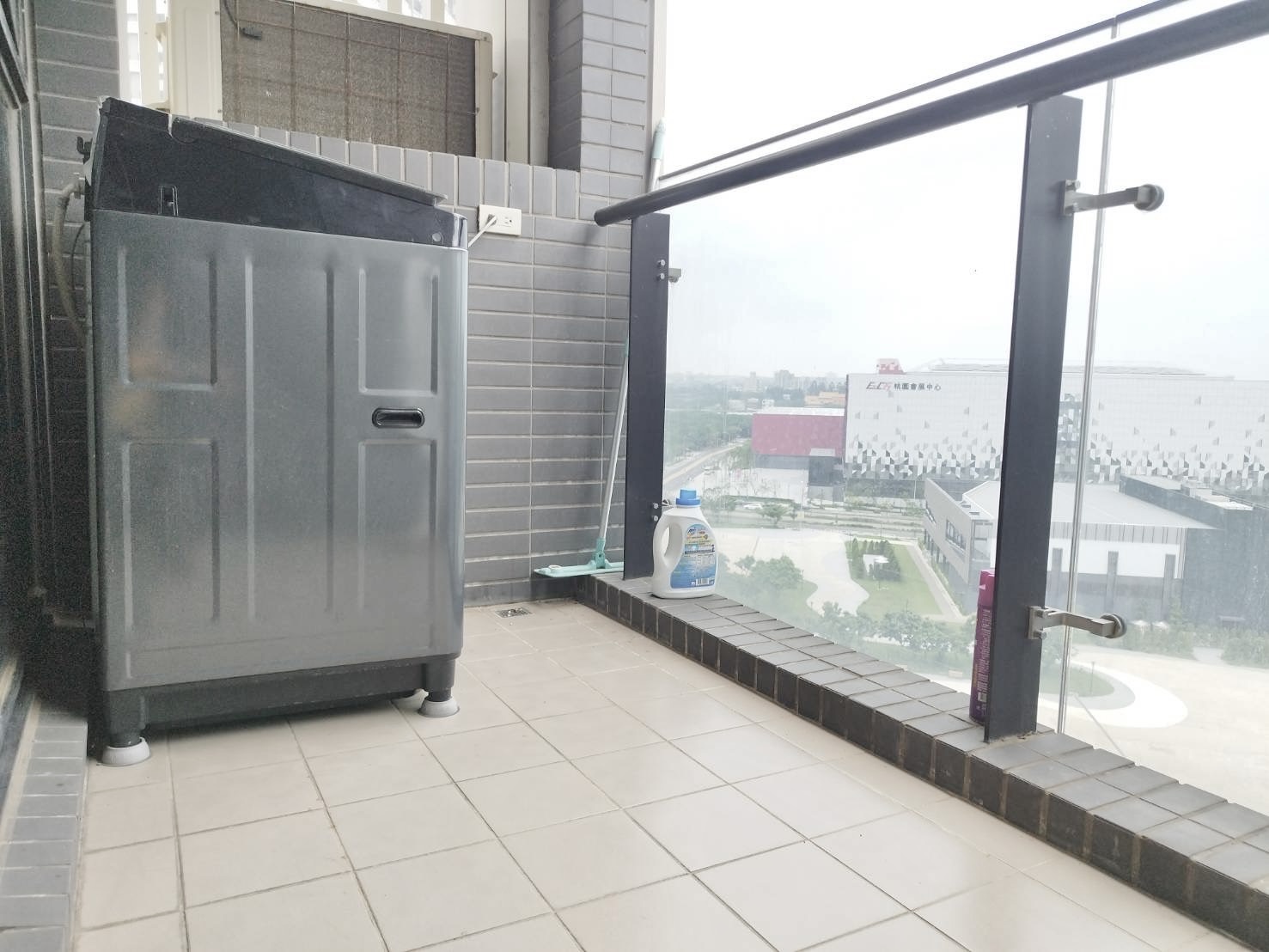 ⭐⭐⭐捷運A19『宏普世界館』精美1+1房車位